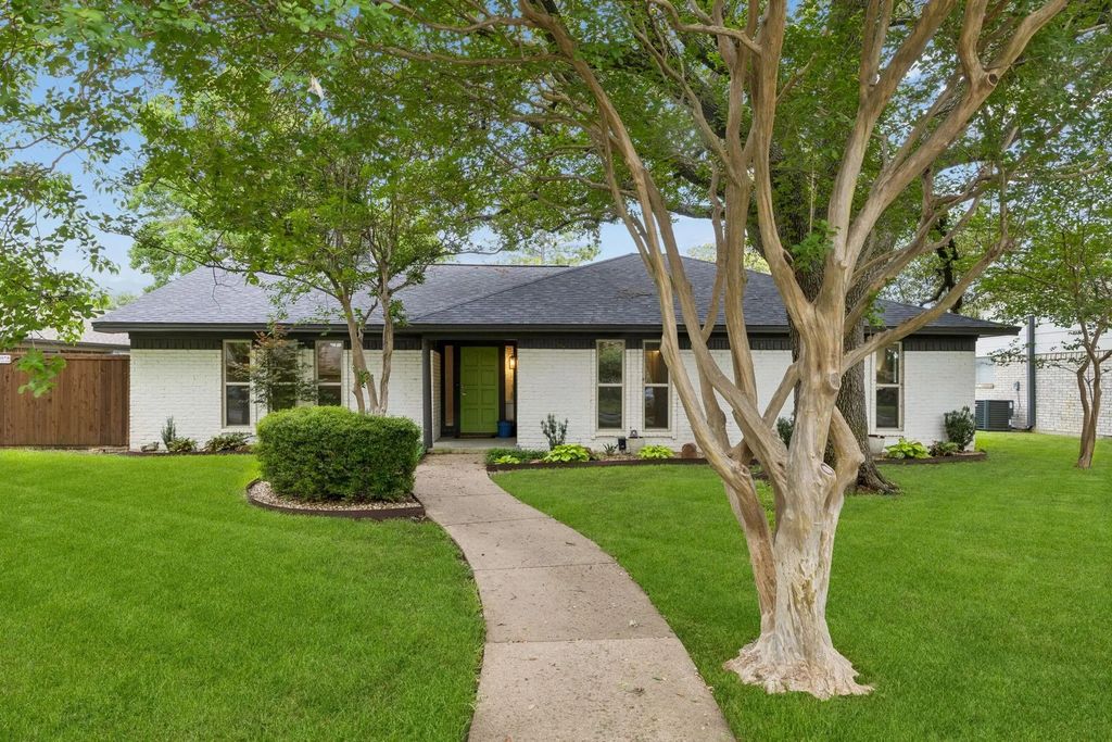 806 Morningstar Trail, Richardson