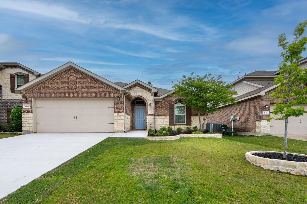 1041 N Churchill Drive, Fate