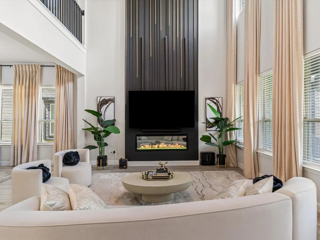 1815 Gresham Drive, Farmers Branch