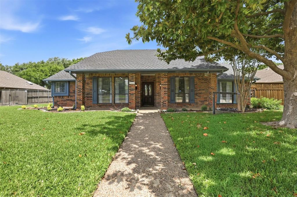 2417 Banner Elk Circle, Plano
