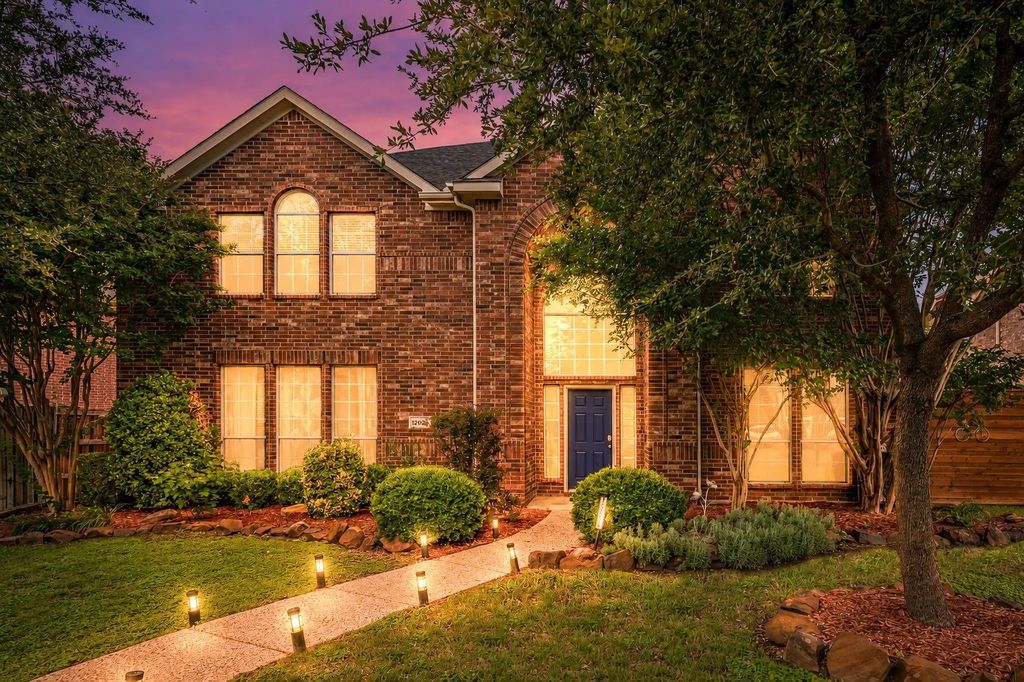 12026 Yoakum Drive, Frisco