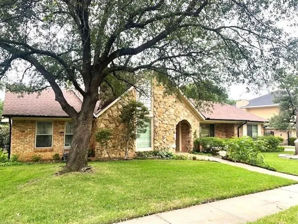 3408 Country Club Road, Pantego