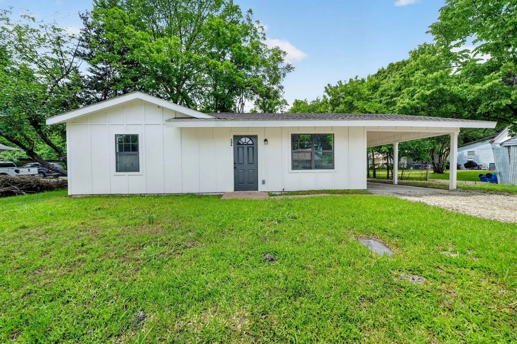 506 S Dallas Street, Kaufman
