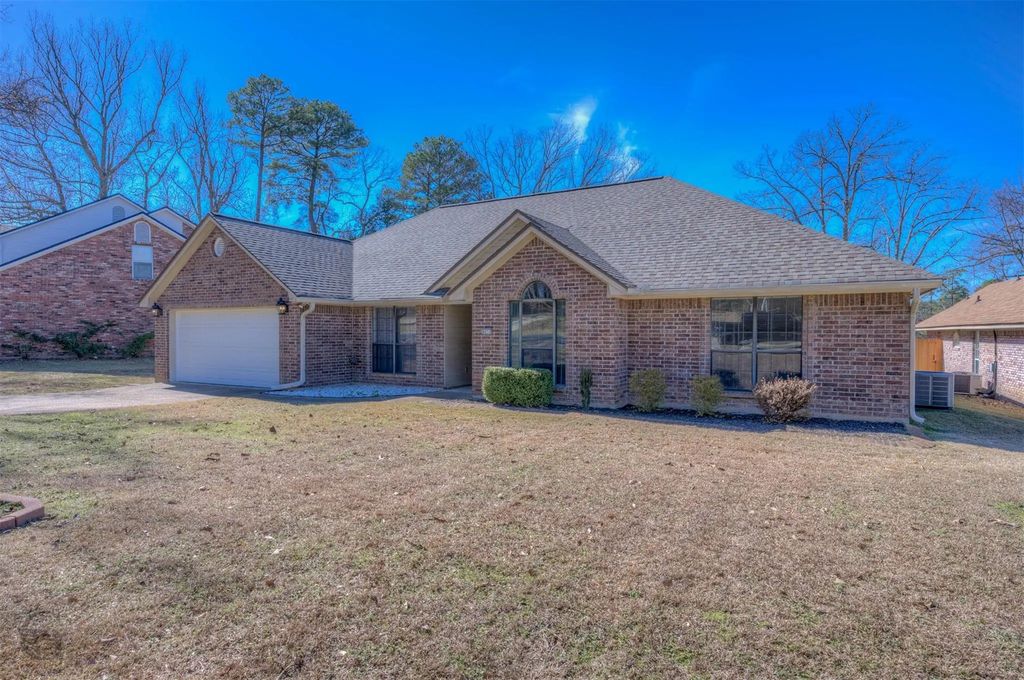 4930 Beechwood Hills Drive, Shreveport