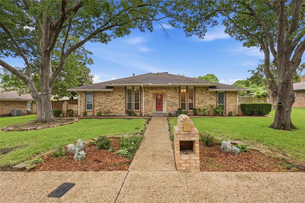 1030 Florence Drive, Duncanville