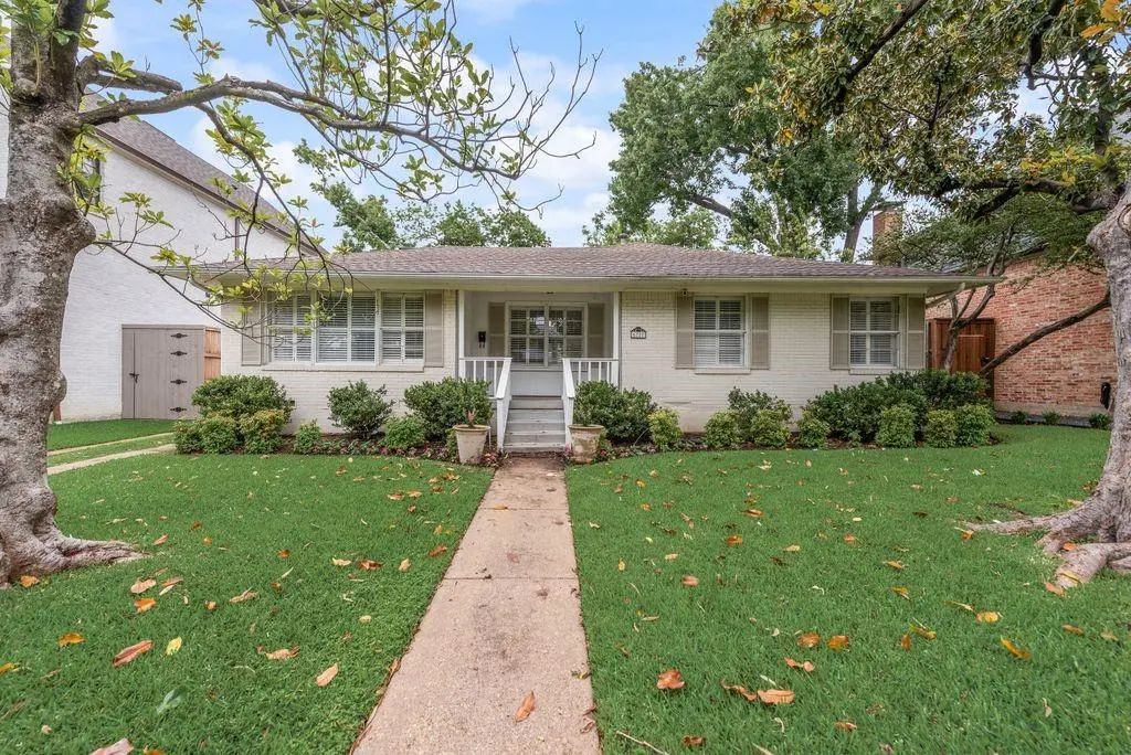 6727 Woodland Drive, Dallas