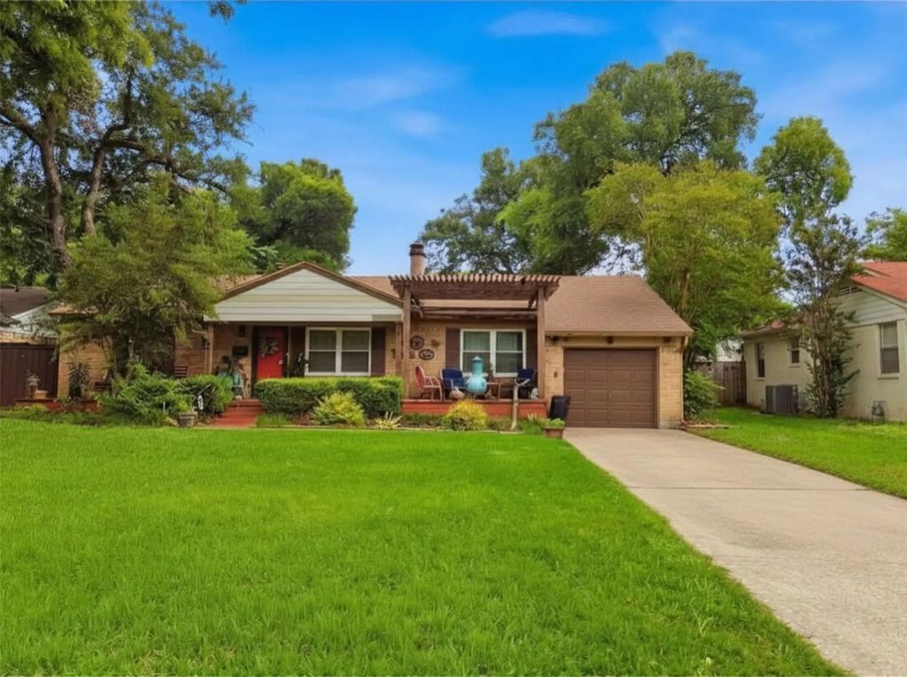 6128 Hollis Avenue, Dallas