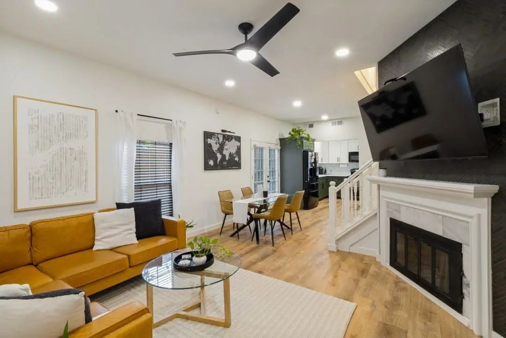 3904 Rawlins Street 112, Dallas
