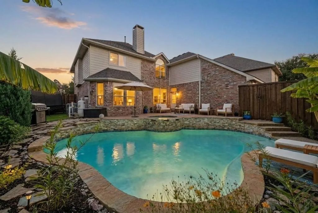 437 Sunrise Drive, Allen