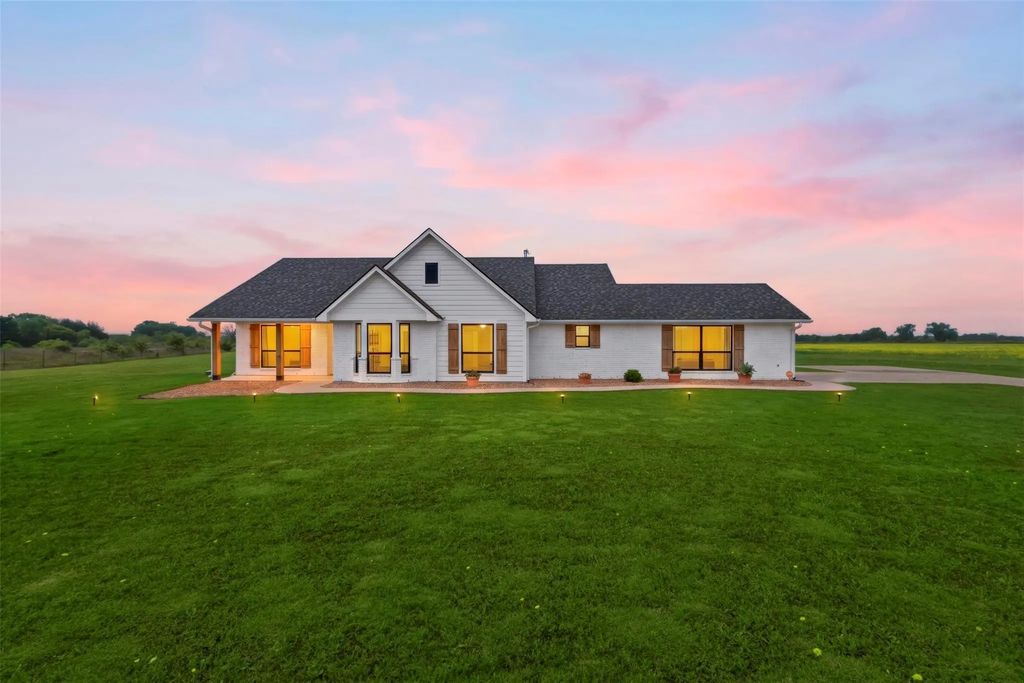 2990 Wilson Road, Palmer