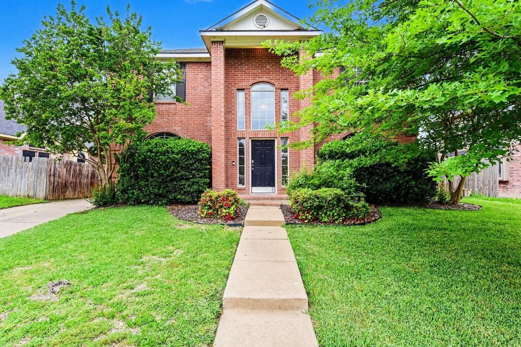 1621 Churchill Lane, Mansfield