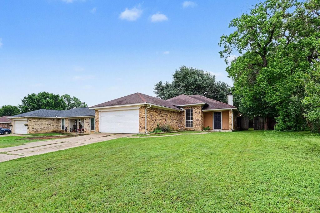 313 Sunnyview Drive, Mansfield