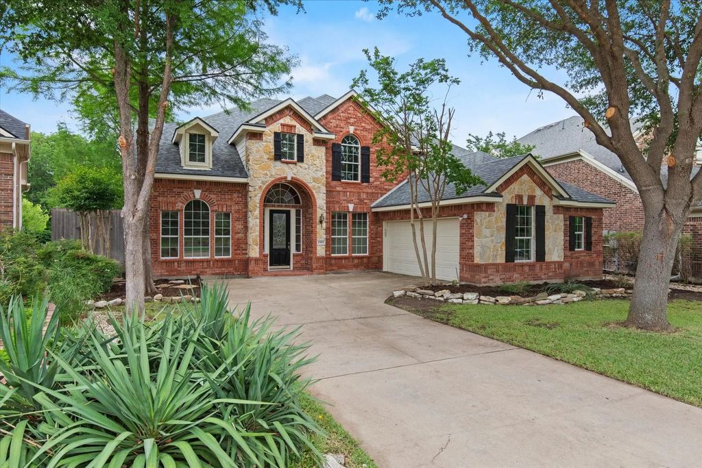 1909 Wind Lake Circle, Garland