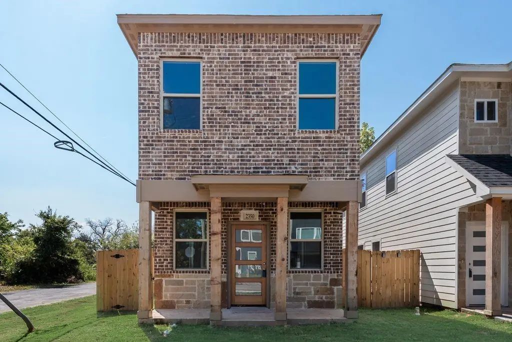 2350 Scott Street, Dallas