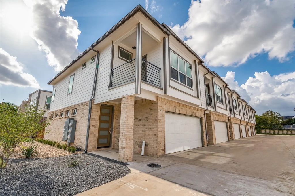 7307 Rubio Place, Dallas