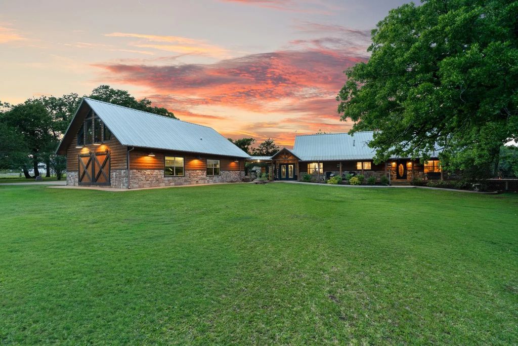 9345 County Road 519, Alvarado