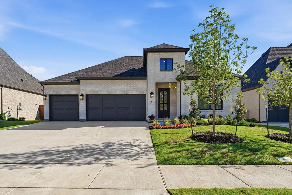 916 Montrose Drive, Rockwall