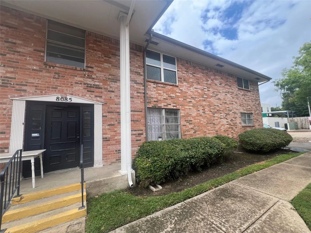 8085 Meadow Road 226, Dallas