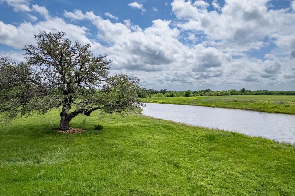 13948 Us Highway 283, Santa Anna