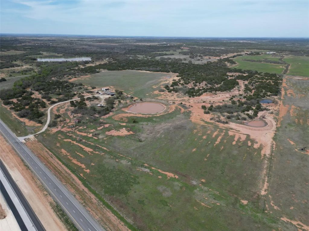 2076 Us 67 Highway, Coleman