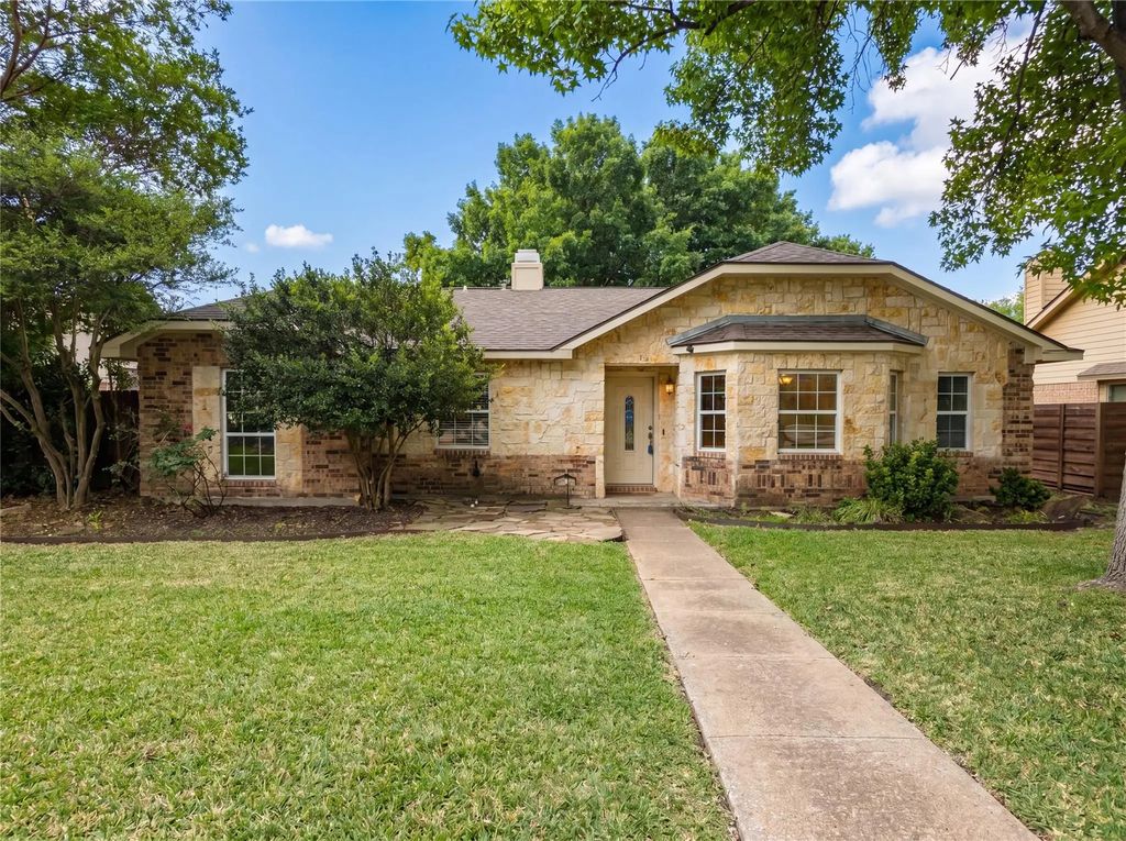 1332 Kesser Drive, Plano