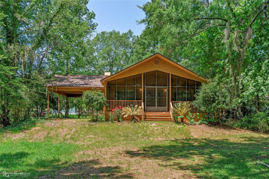 183 Lakefront Road, Haughton