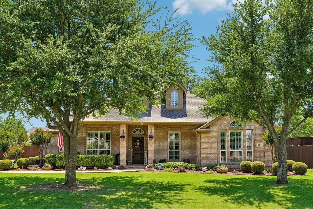 203 Shadow Lane, Shady Shores