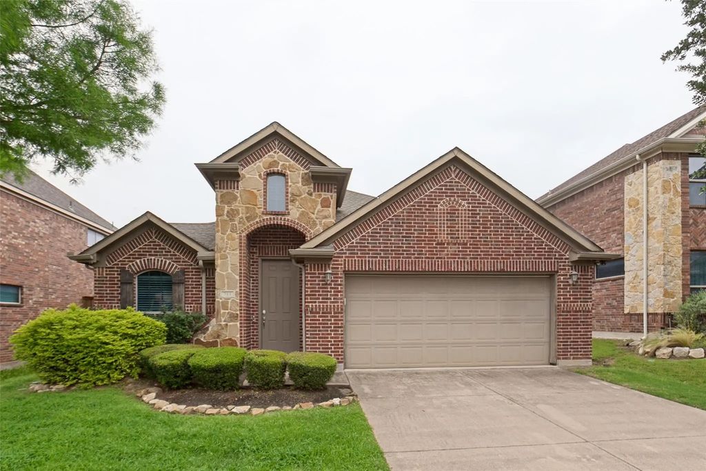 711 Cedarview Drive, Garland