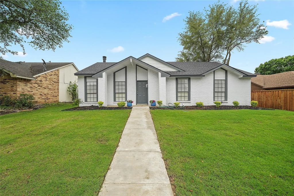 142 Kingsbridge Drive, Garland