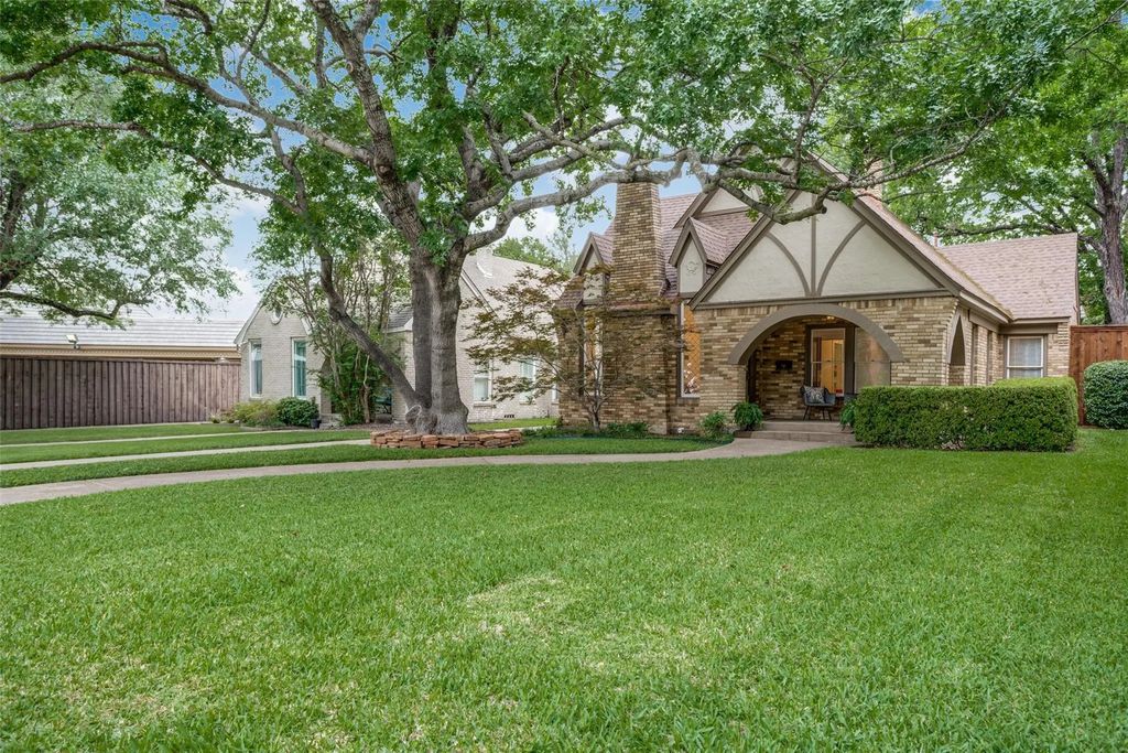 6139 La Vista Drive, Dallas