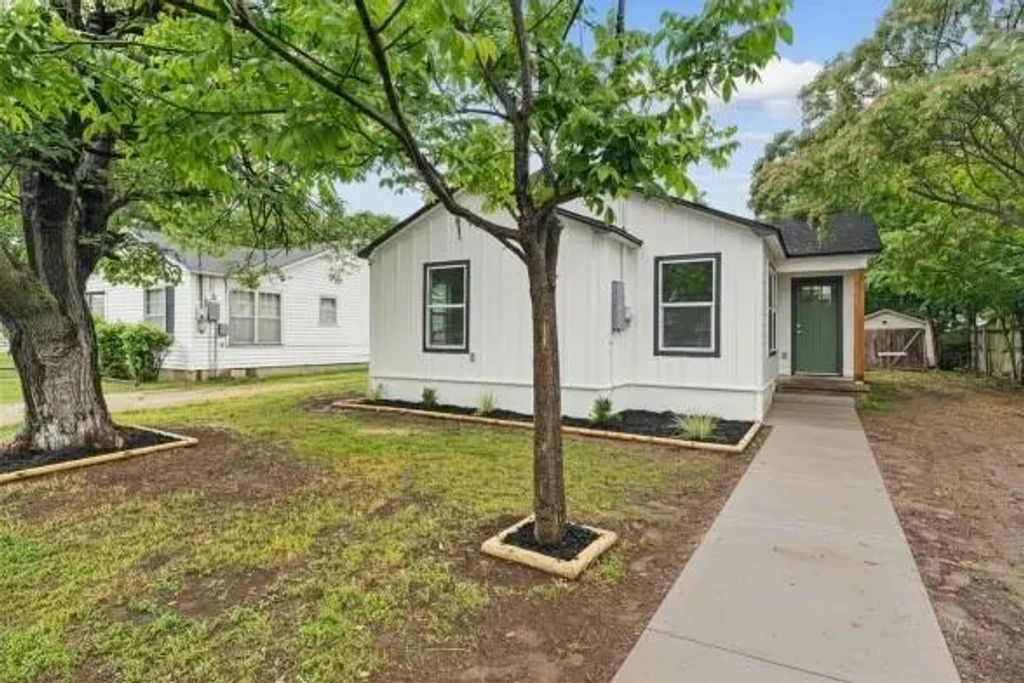 3613 N 25th Street, Waco