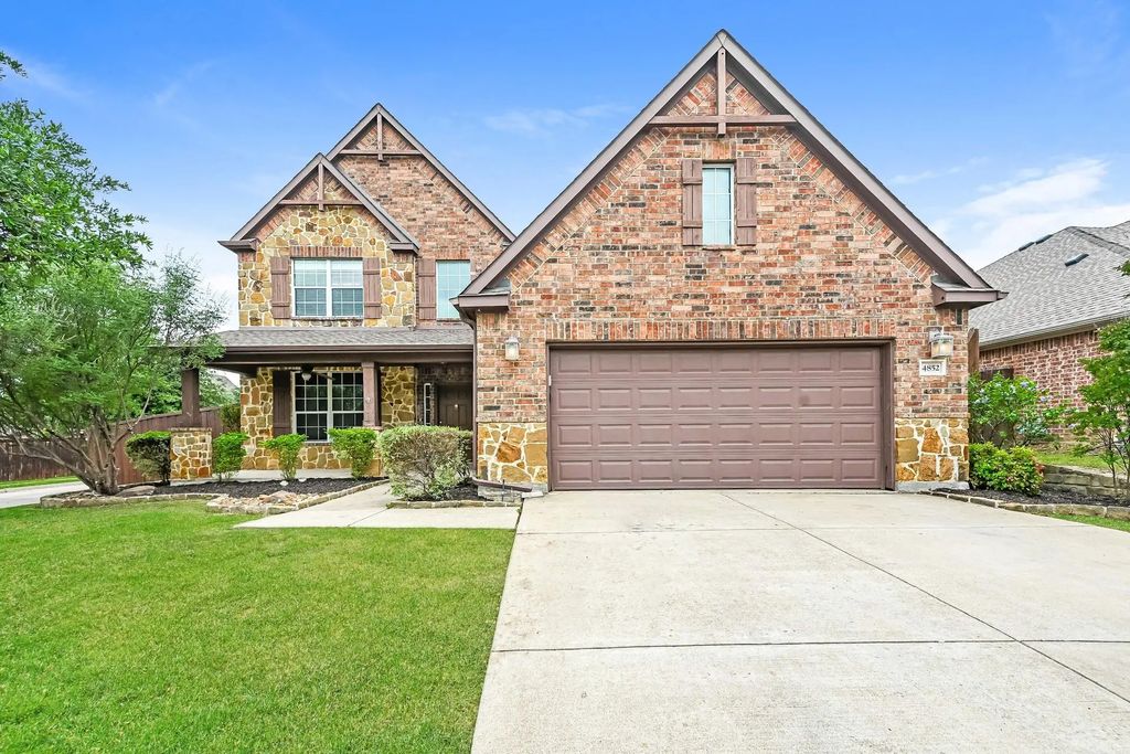 4852 Cliburn Drive, Fort Worth
