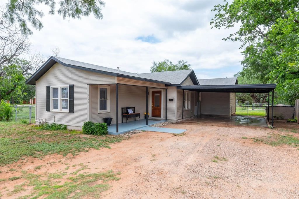 3325 Russell Avenue, Abilene