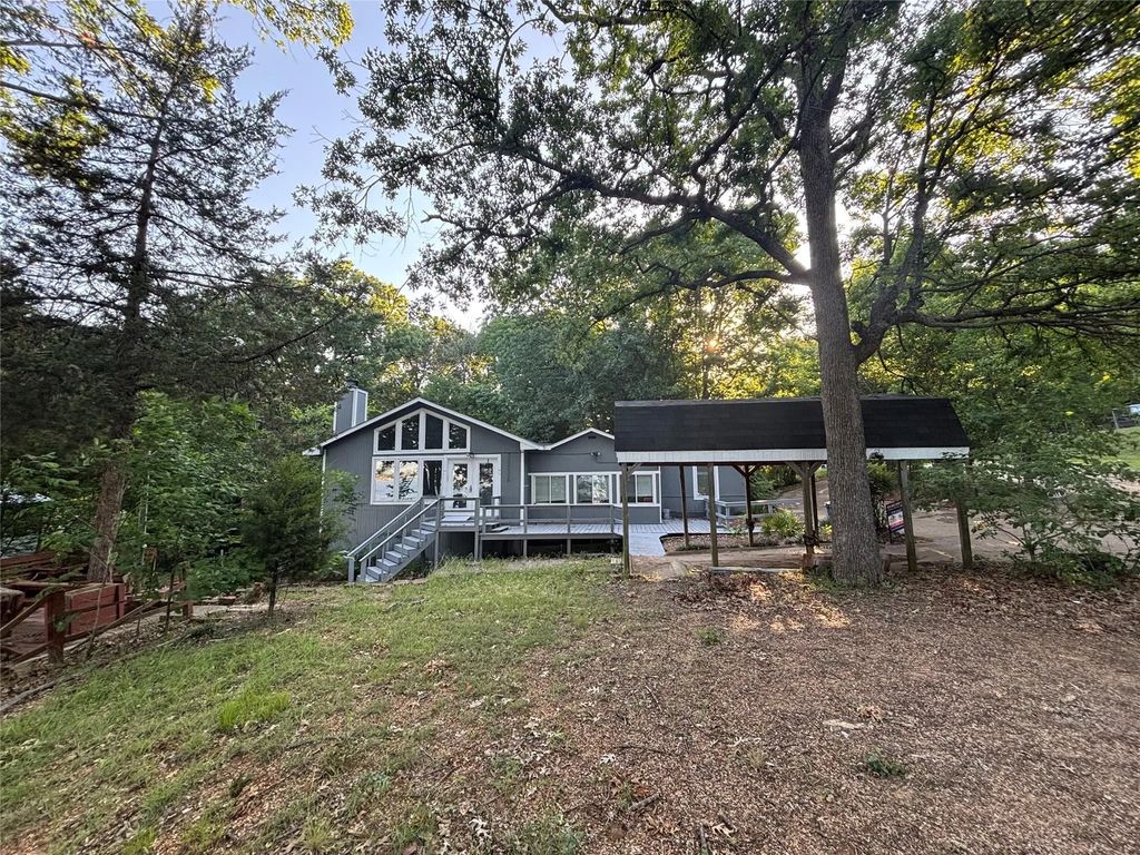 514 Bevo Trail, Tool