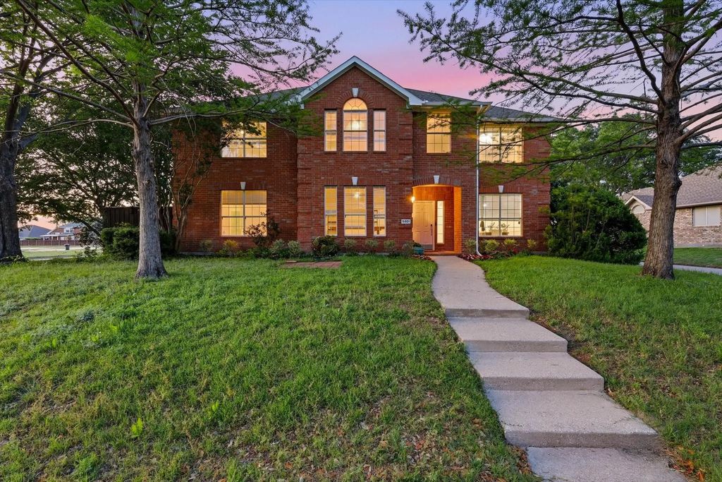 5401 Palace Drive, Richardson
