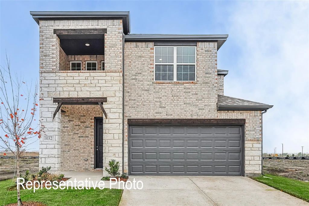 1727 Glacial Beech Place, Forney