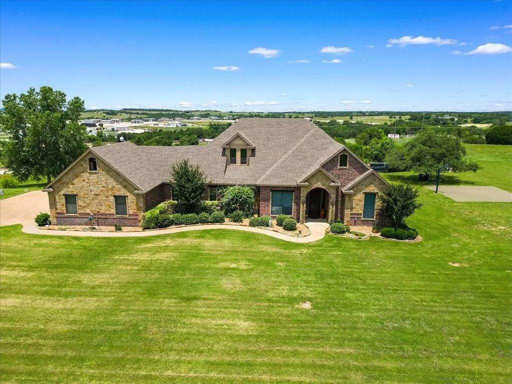 120 Trail Ridge, Weatherford