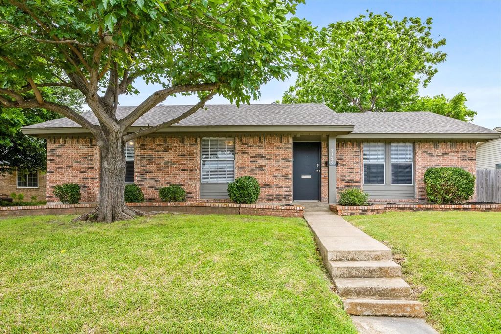 2128 Placid Drive, Carrollton