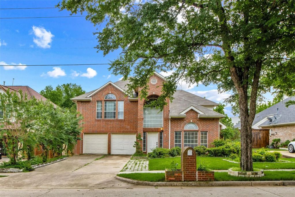 2604 Ridgewood Drive, Plano