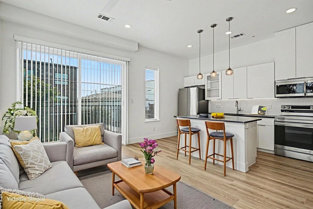 2217 N Fitzhugh Avenue 203, Dallas