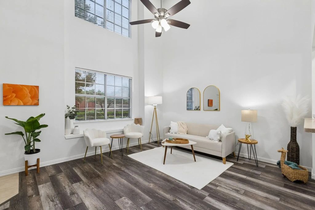2916 Durango Place, Bedford