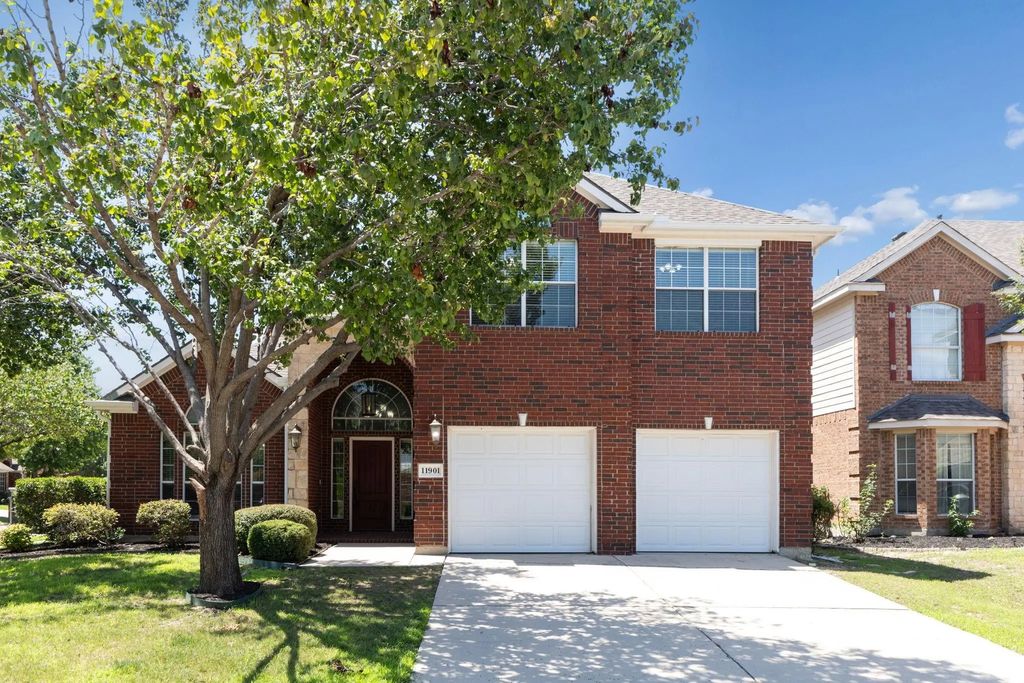 11901 Summerwind Drive, Fort Worth