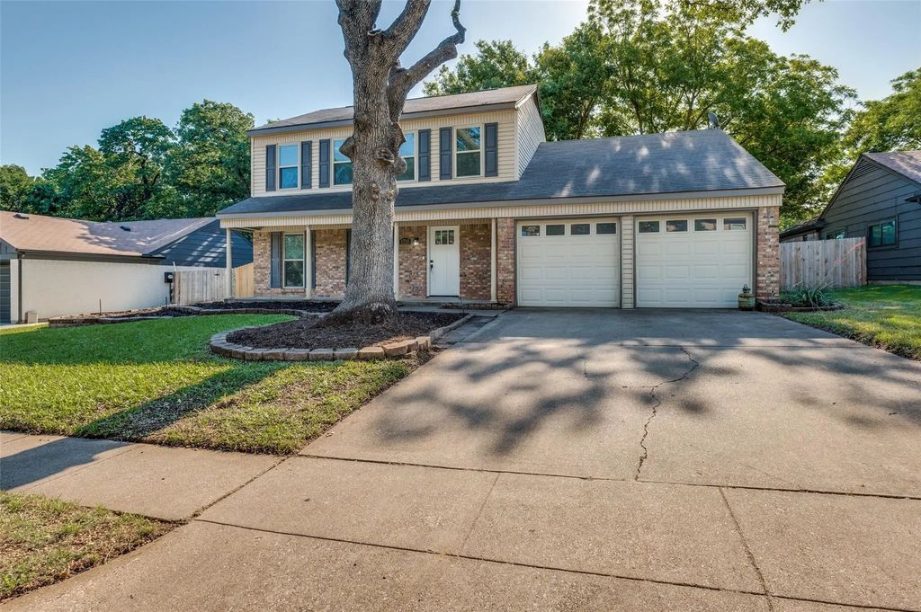 1710 Chittam Drive, Euless