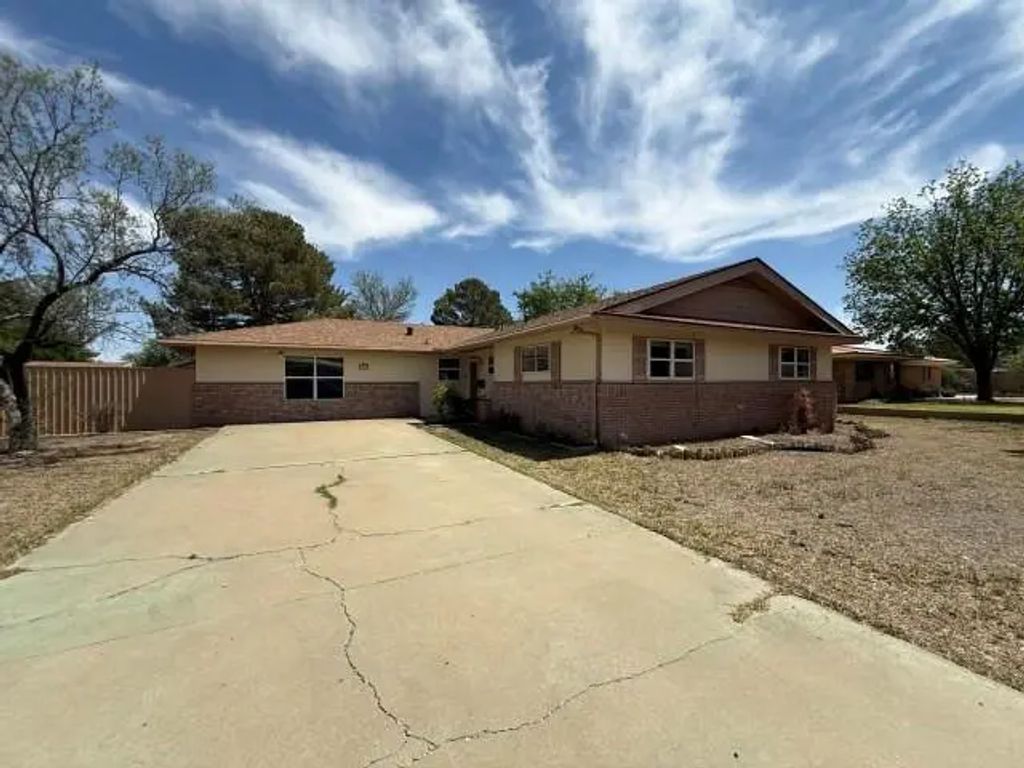 306 S Summit Street, Fort Stockton