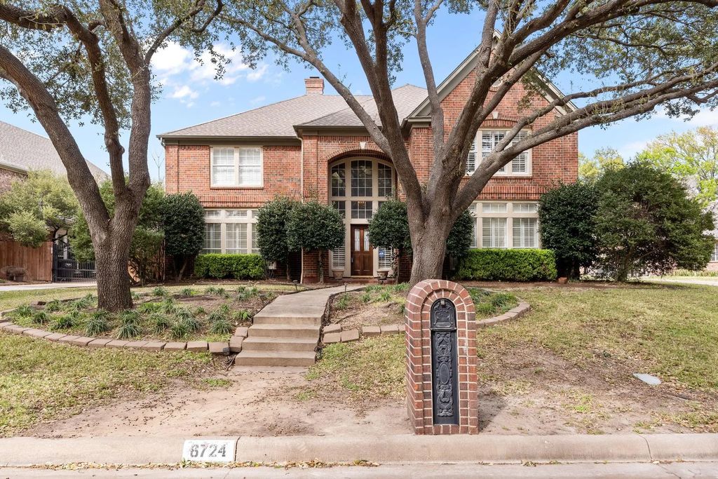6724 E Park, Fort Worth