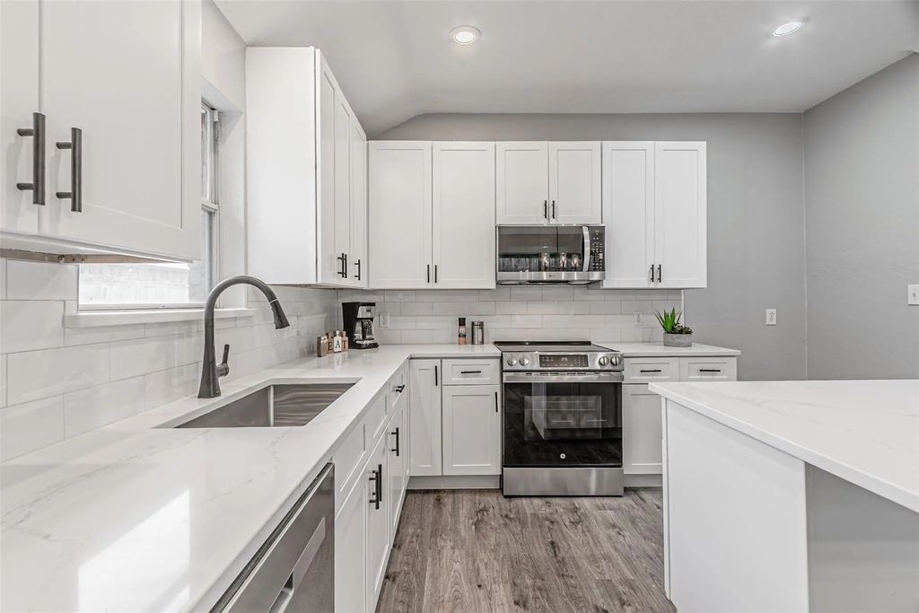 4533 Forest Glen Drive, Forest Hill