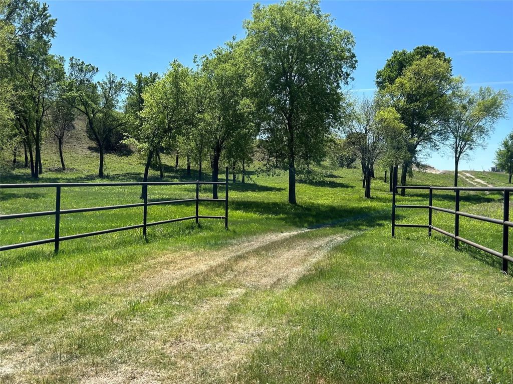 3641 Bear Creek Road, Aledo