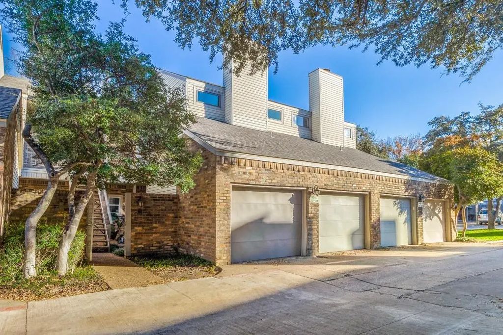 7340 Skillman Street 204, Dallas