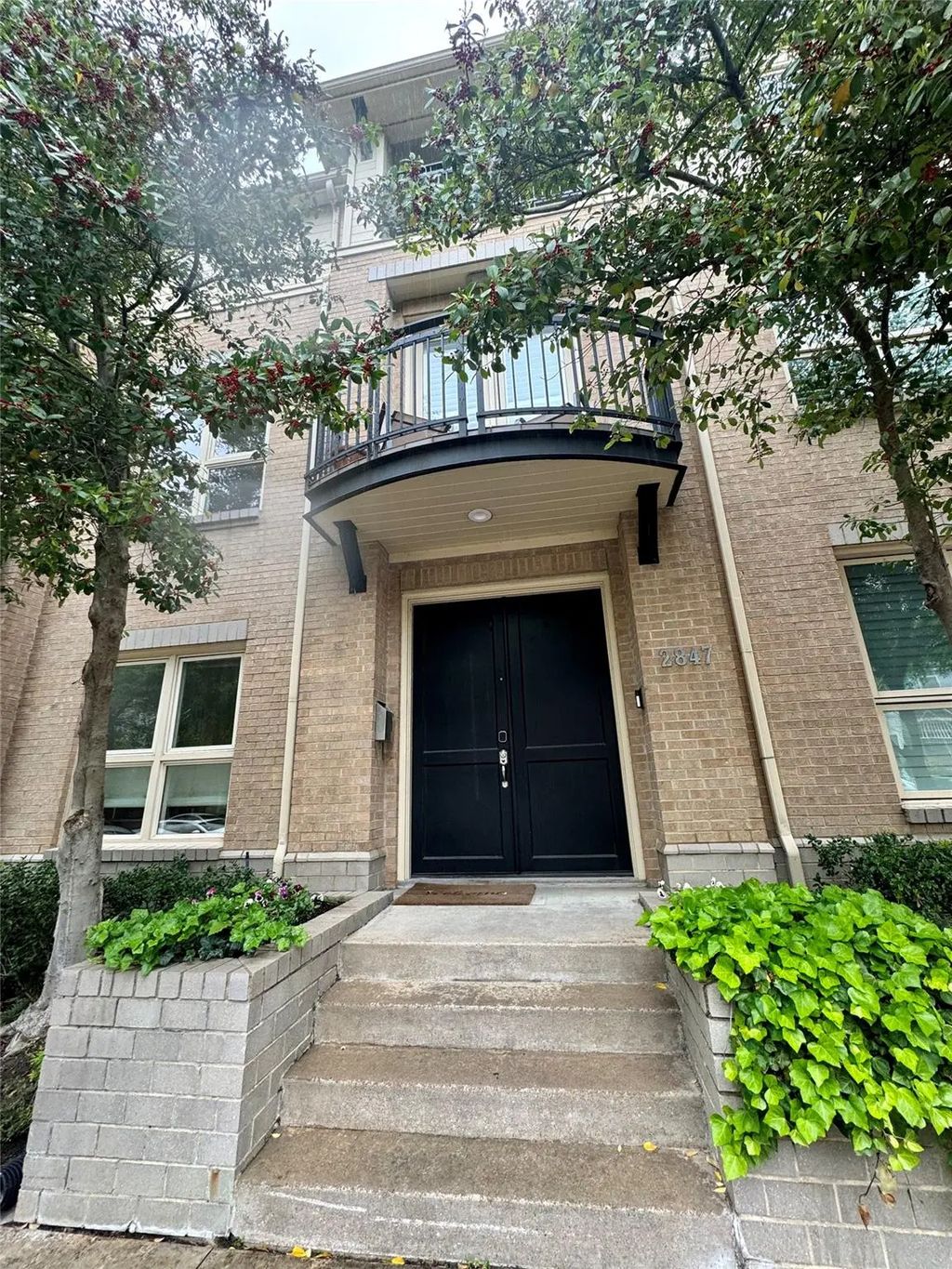 2847 Thomas Avenue 2847, Dallas