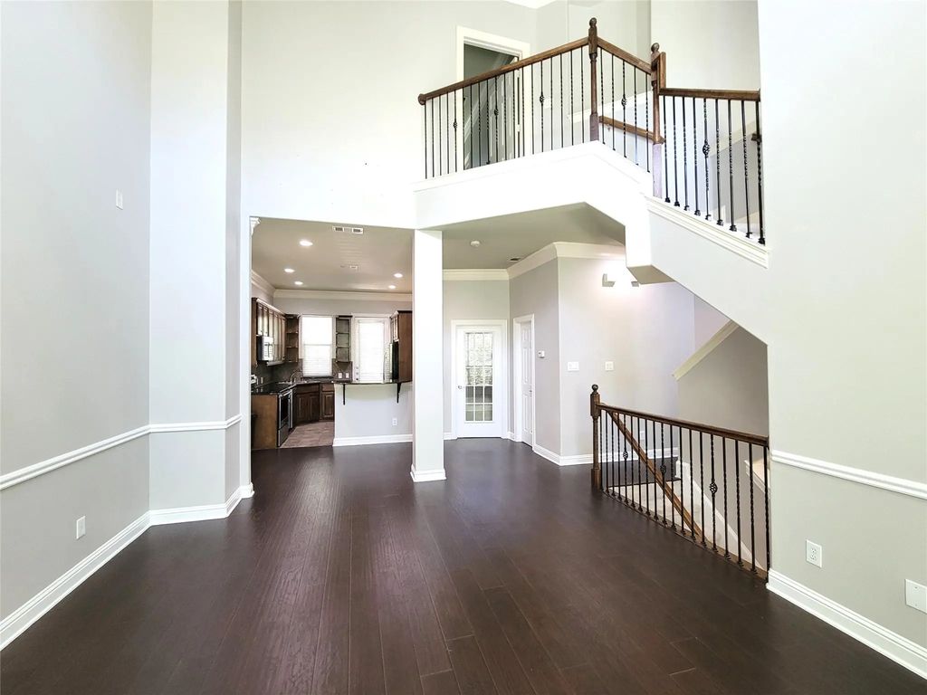 5824 La Vista Drive, Dallas